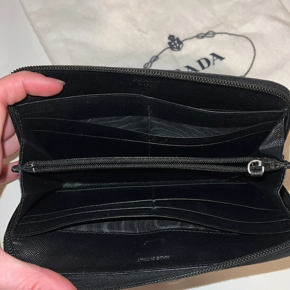 Prada Saffiano Black Zip Wallet - Picture 4 of 8